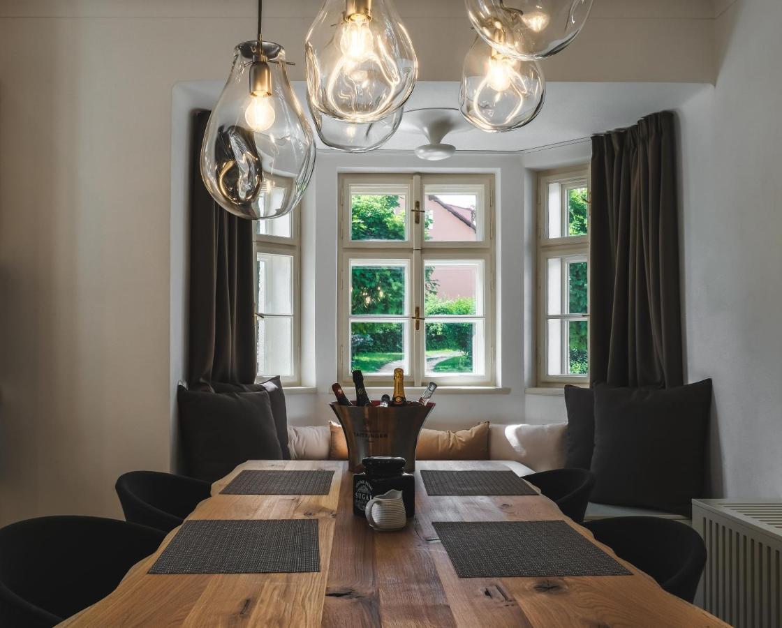 Vila Prazska Vrchlabi Ngoại thất bức ảnh